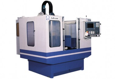 TAKSAN TMC 500 CNC Vertical Machining Center